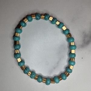 Handcrafted turquoise and gold bracelet